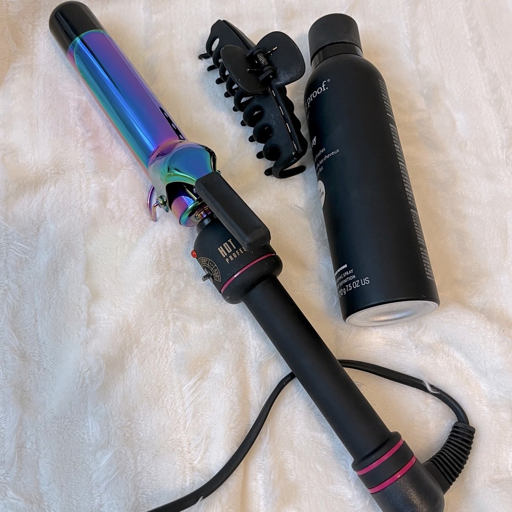 1.25 CURLING IRON ✨